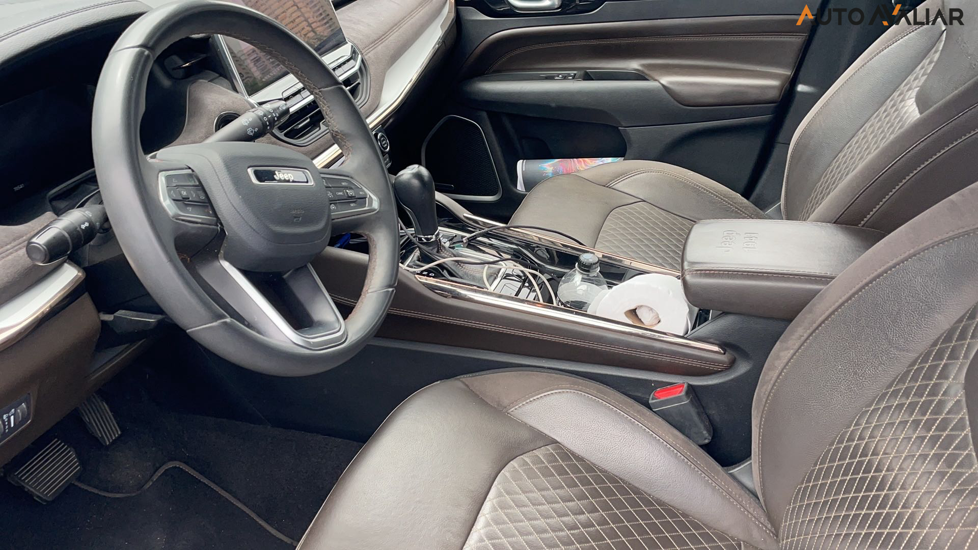 JEEP COMMANDER 1.3 T270 TURBO FLEX OVERLAND AT6