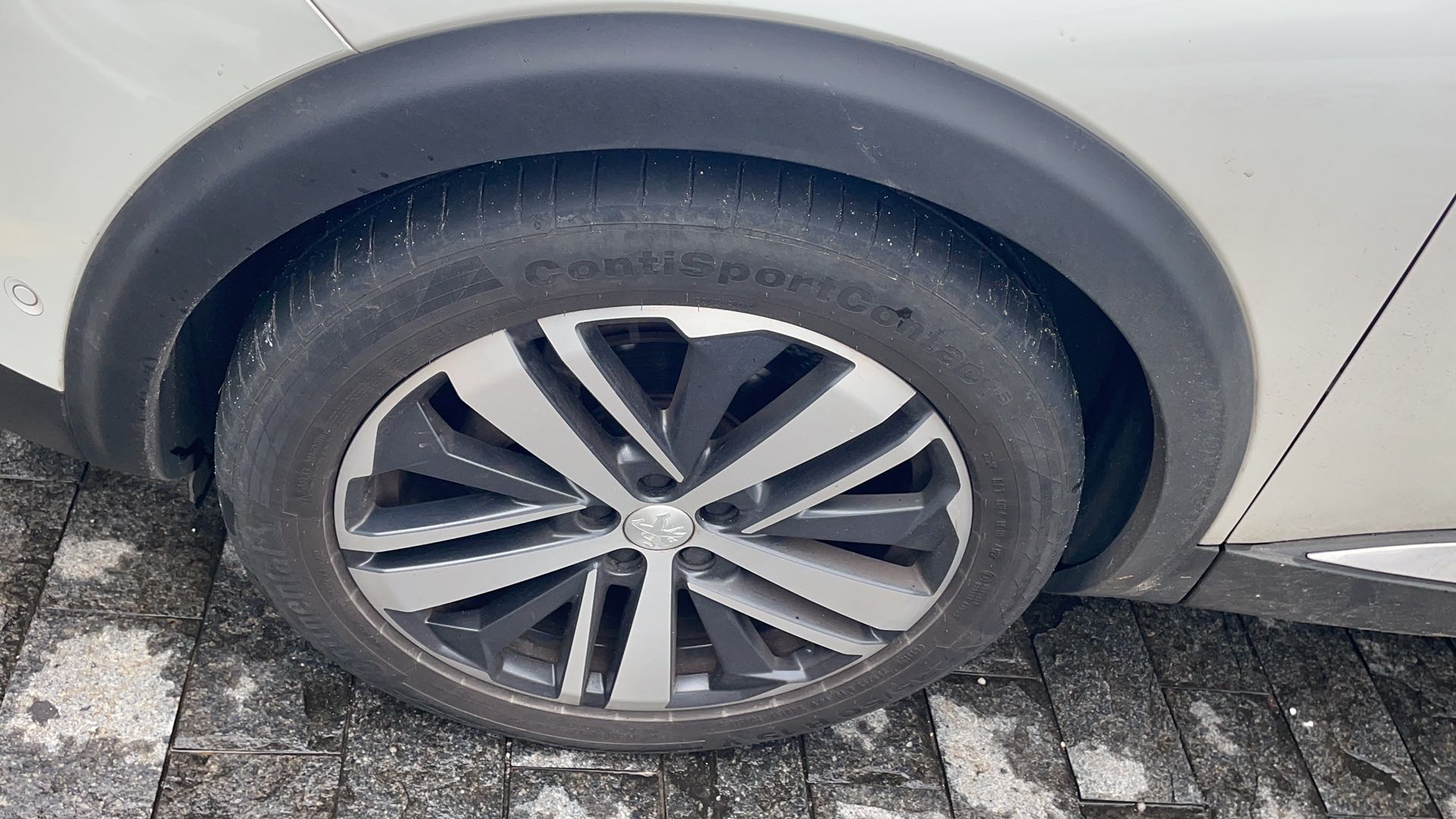 PEUGEOT 5008 1.6 GRIFFE PACK THP 16V GASOLINA 4P AUTOMATICO