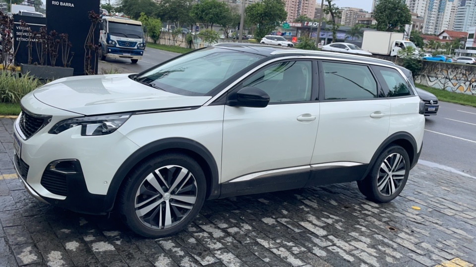 PEUGEOT 5008 1.6 GRIFFE PACK THP 16V GASOLINA 4P AUTOMATICO