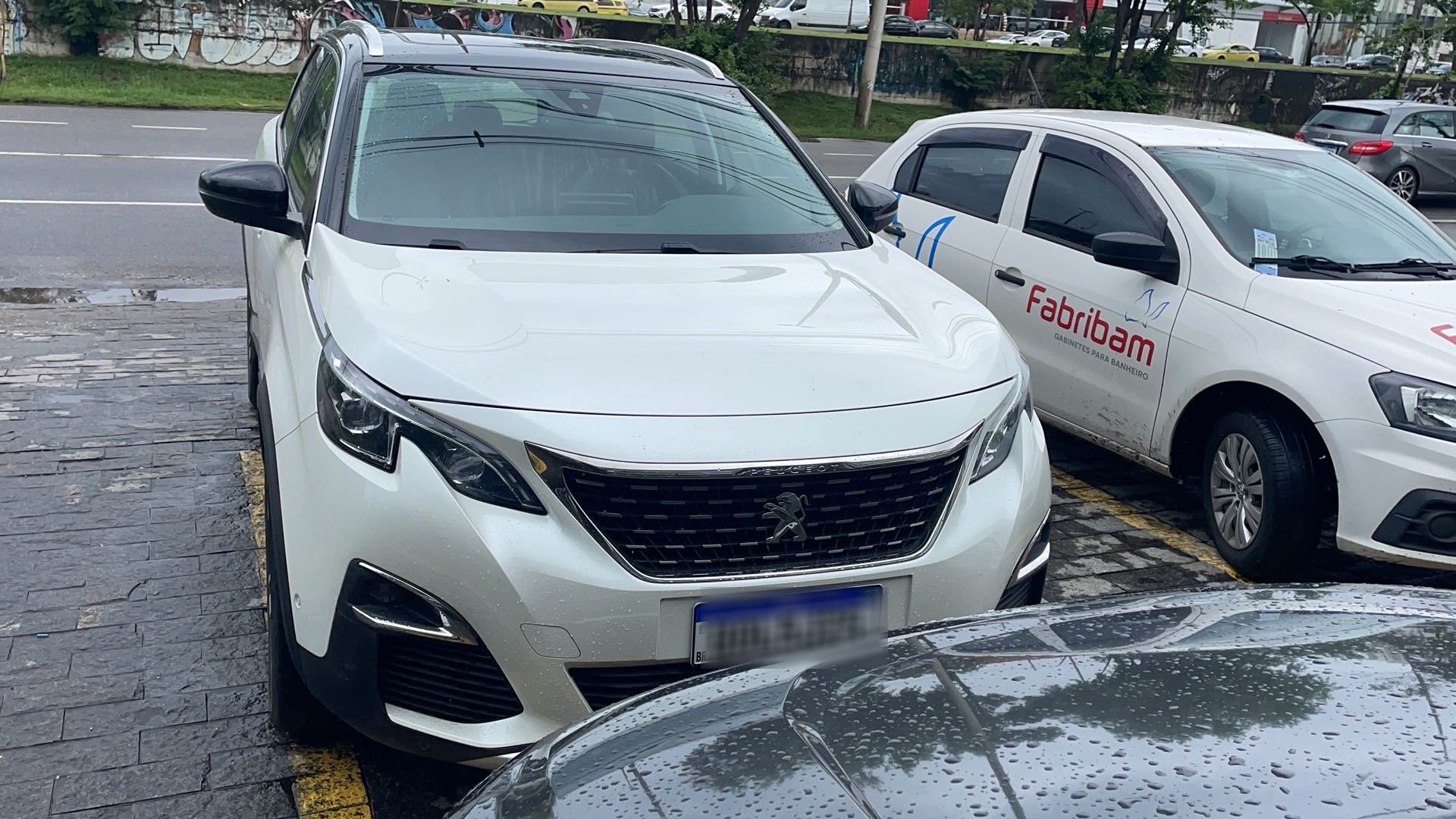 PEUGEOT 5008 1.6 GRIFFE PACK THP 16V GASOLINA 4P AUTOMATICO