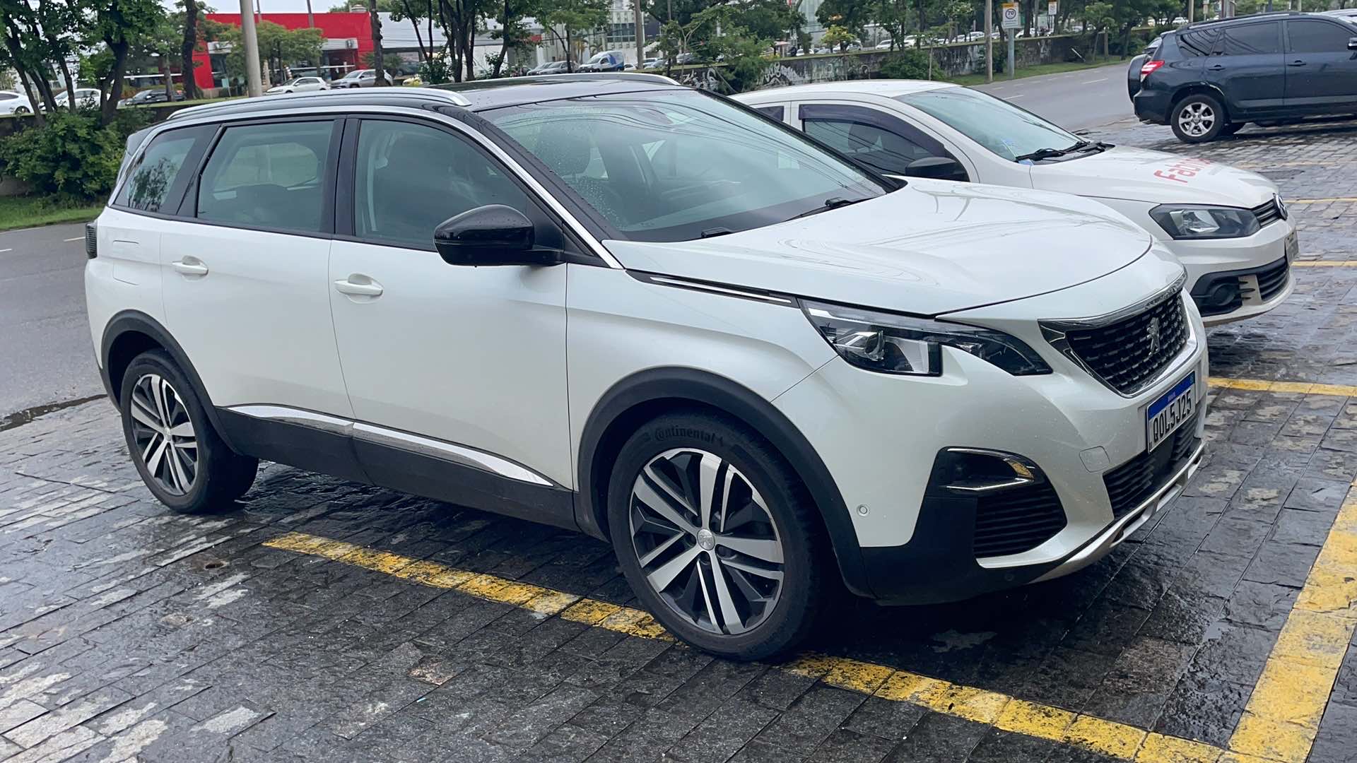 PEUGEOT 5008 1.6 GRIFFE PACK THP 16V GASOLINA 4P AUTOMATICO