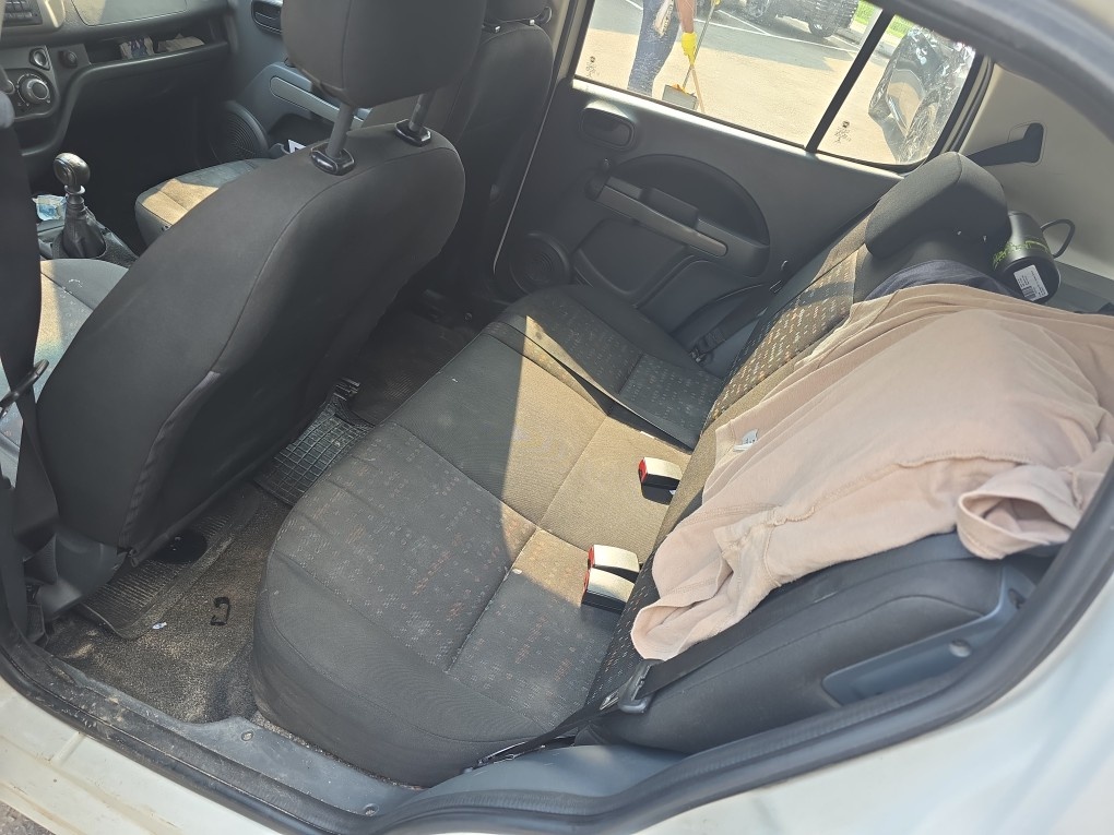 FIAT UNO 1.0 EVO VIVACE 8V FLEX 4P MANUAL