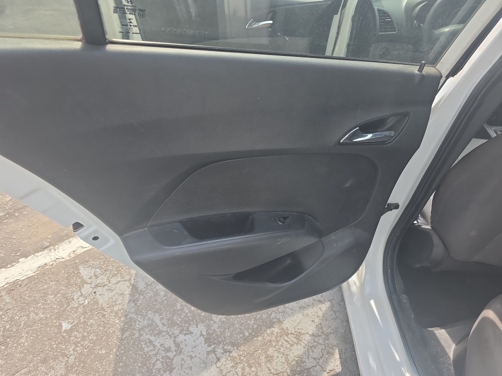 HYUNDAI HB20S 1.6 COMFORT PLUS 16V FLEX 4P MANUAL
