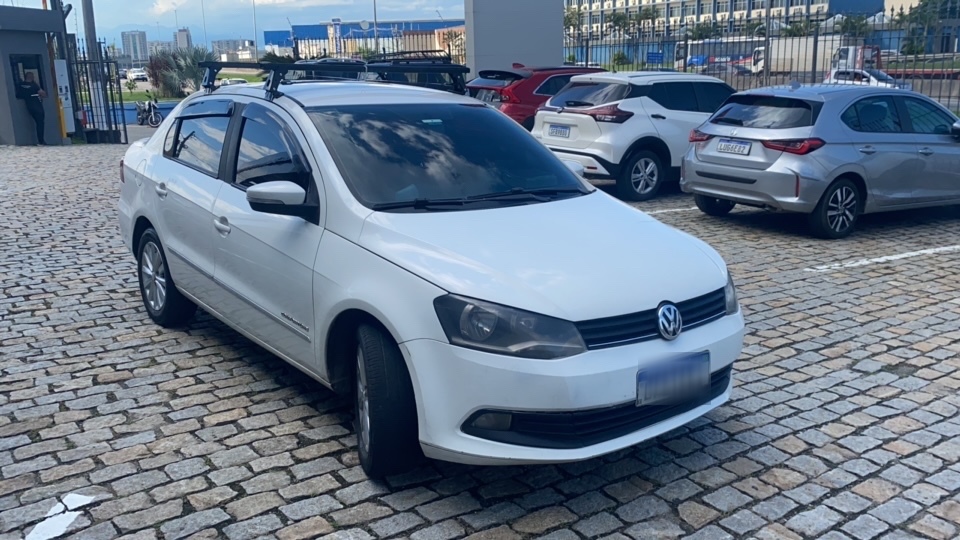 VOLKSWAGEN VOYAGE 1.0 MI COMFORTLINE 8V FLEX 4P MANUAL