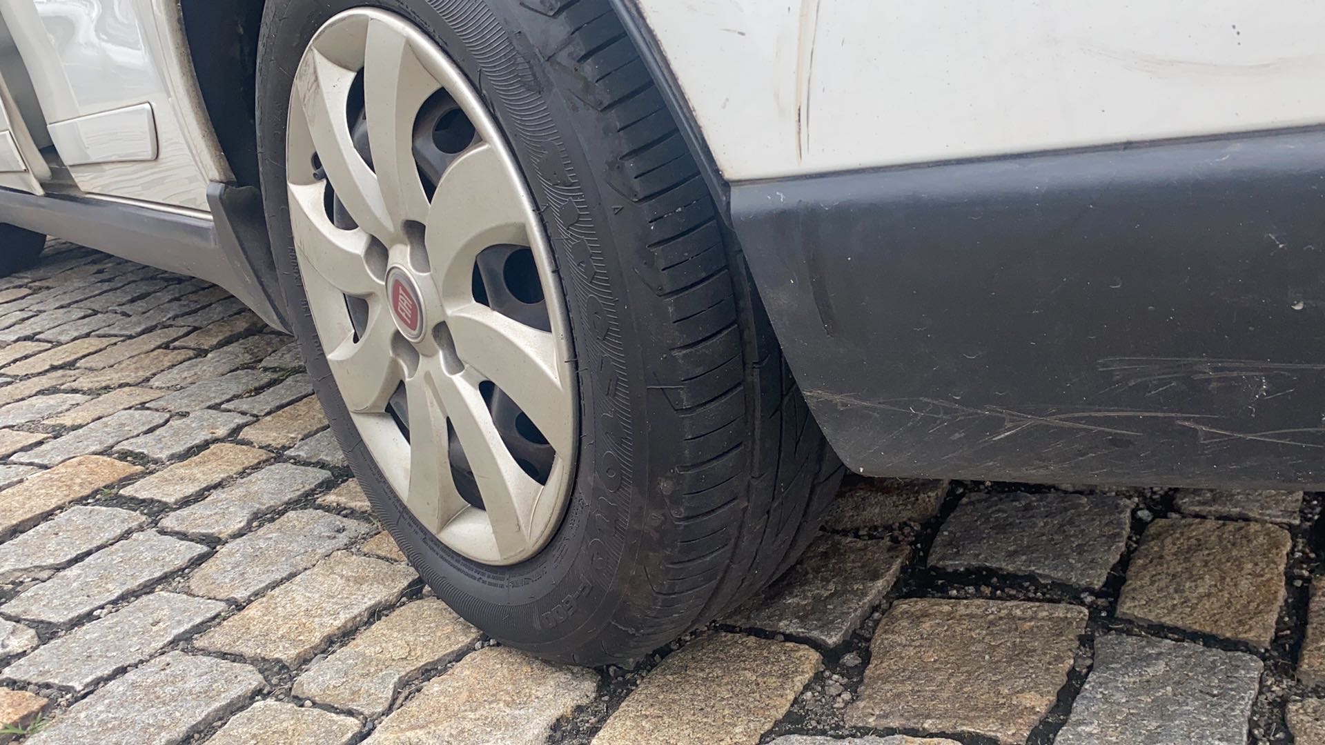 FIAT GRAND SIENA 1.0 EVO FLEX ATTRACTIVE MANUAL