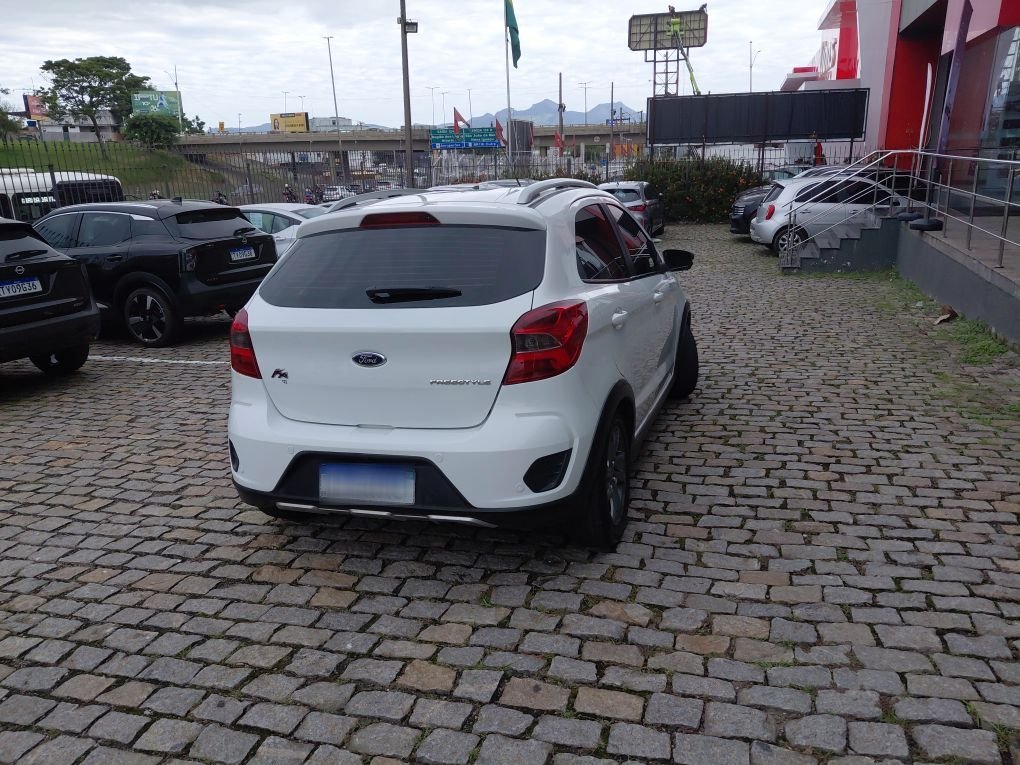 FORD KA+ 1.5 TI-VCT FLEX FREESTYLE 