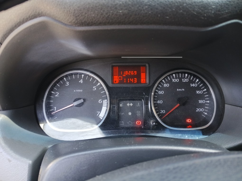 RENAULT DUSTER 2.0 DYNAMIQUE 4X2 16V FLEX 4P AUTOMATICO