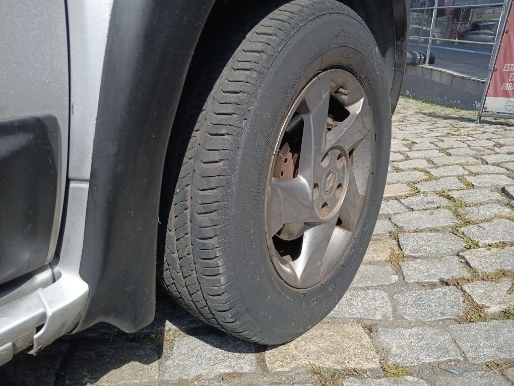 RENAULT DUSTER 2.0 DYNAMIQUE 4X2 16V FLEX 4P AUTOMATICO