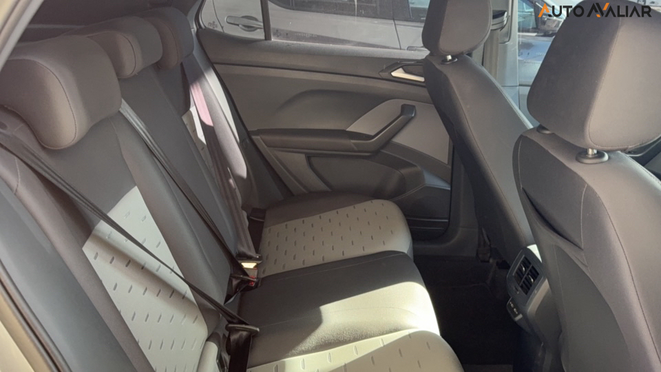 VOLKSWAGEN T-CROSS 1.0 200 TSI TOTAL FLEX COMFORTLINE AUTOM&Aacute;TICO