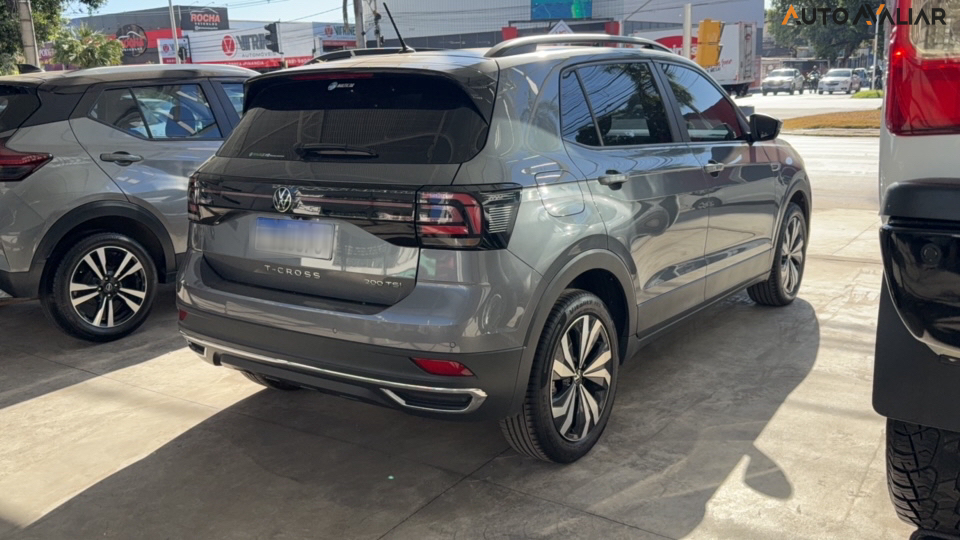 VOLKSWAGEN T-CROSS 1.0 200 TSI TOTAL FLEX COMFORTLINE AUTOM&Aacute;TICO
