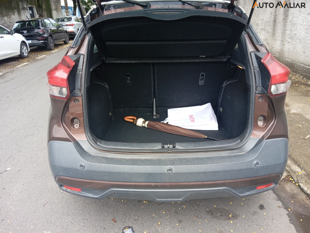 NISSAN KICKS 1.6 16V FLEX SL 4P XTRONIC