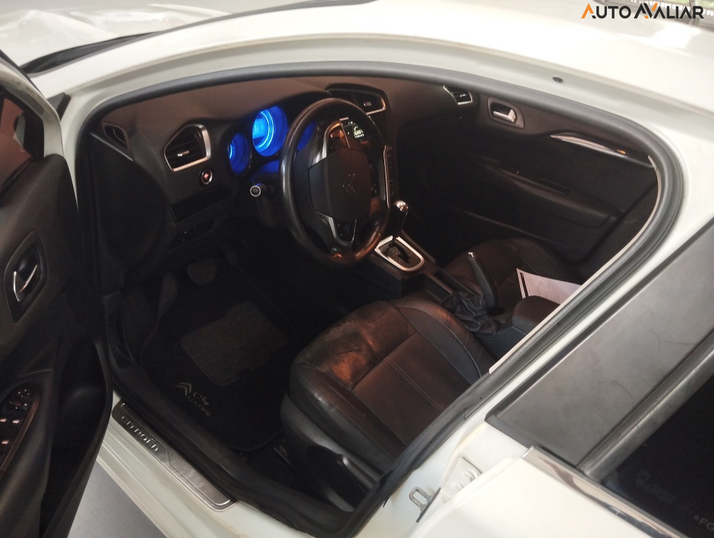 CITROEN C4 LOUNGE 1.6 EXCLUSIVE 16V TURBO FLEX 4P AUTOMATICO