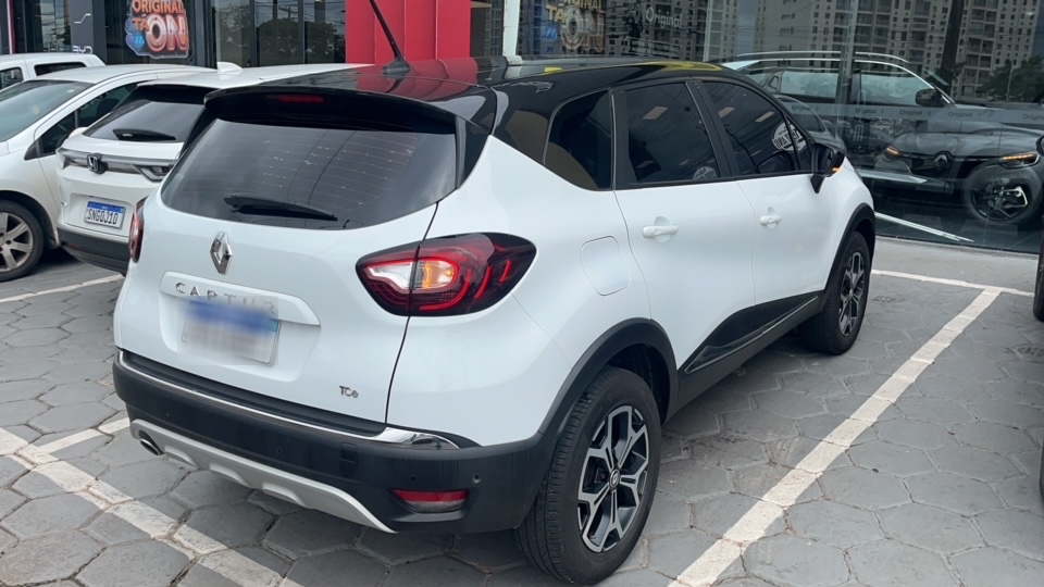 RENAULT CAPTUR 1.3 TCE FLEX ICONIC X-TRONIC