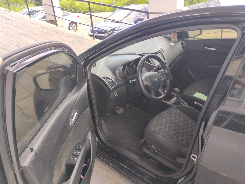 HYUNDAI HB20 1.6 COMFORT PLUS 16V FLEX 4P AUTOMATICO