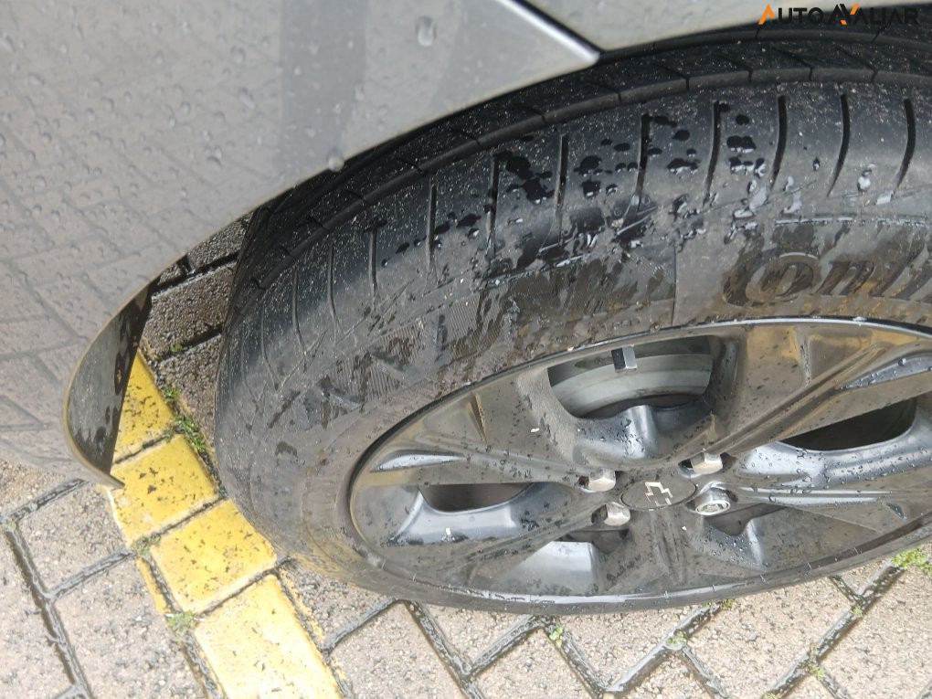 CHEVROLET ONIX 1.0 TURBO FLEX PLUS PREMIER AUTOMATICO