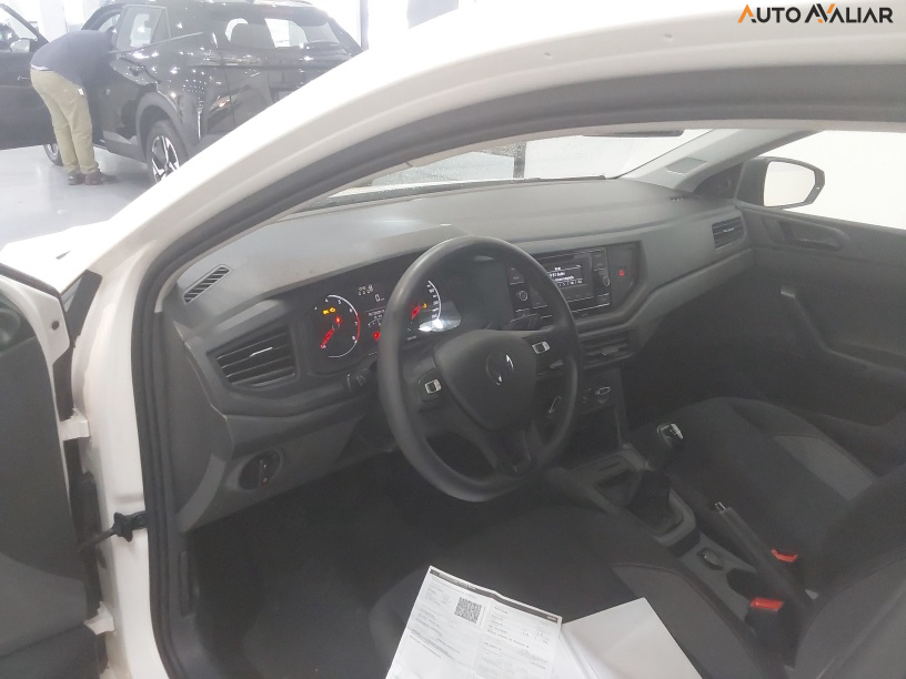 VOLKSWAGEN POLO 1.0 MPI TRACK MANUAL