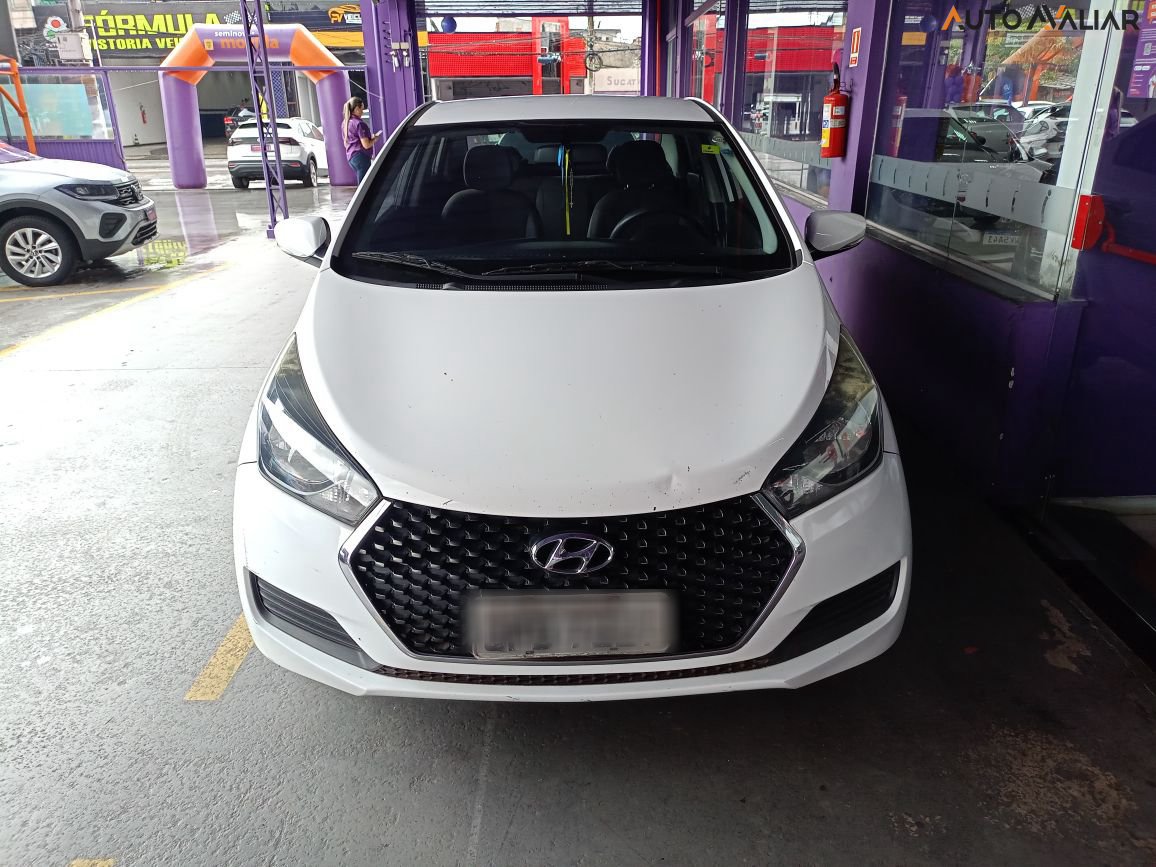 HYUNDAI HB20S 1.0 COMFORT PLUS 12V FLEX 4P MANUAL