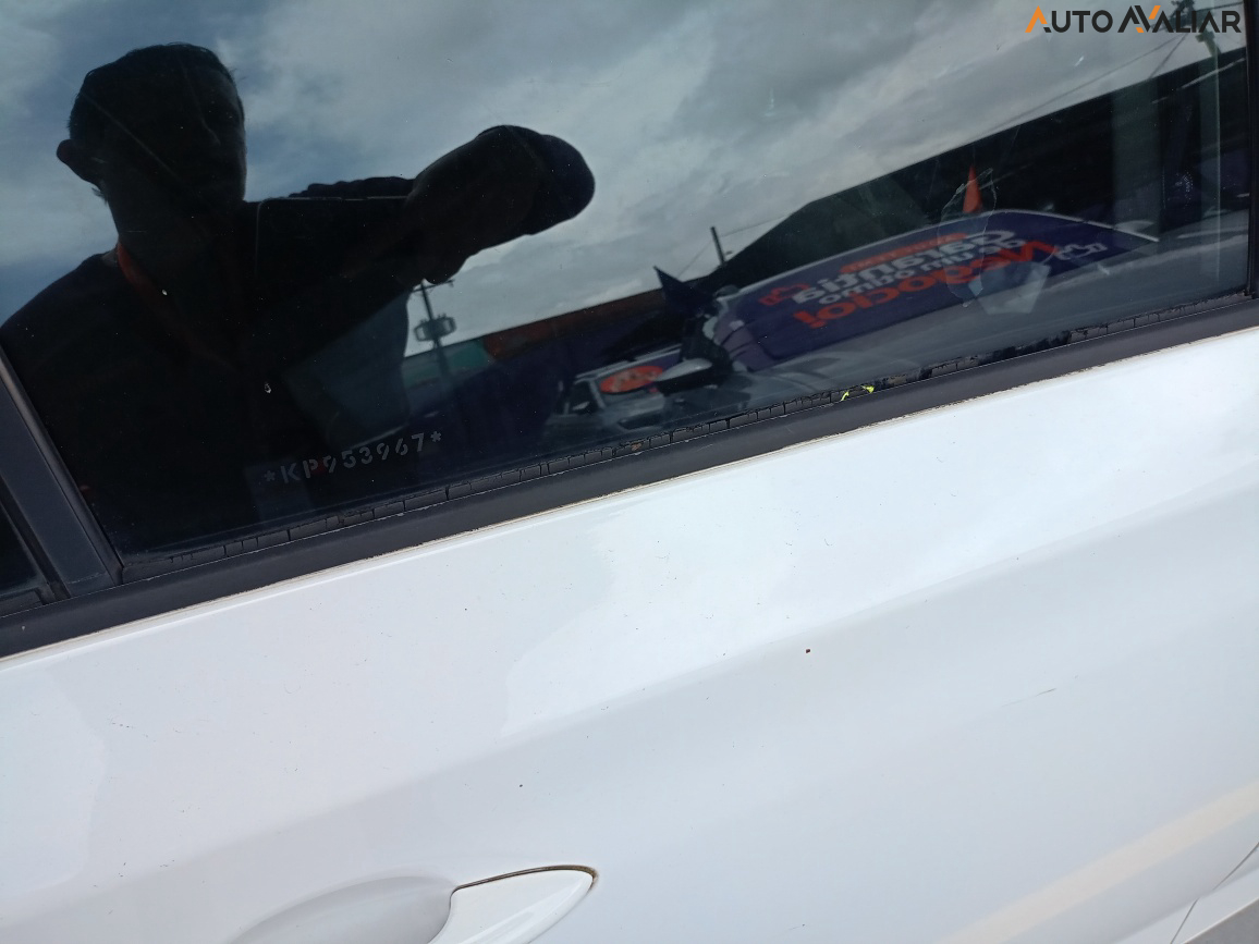 HYUNDAI HB20S 1.0 COMFORT PLUS 12V FLEX 4P MANUAL