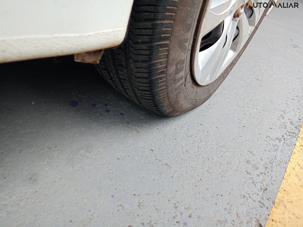 HYUNDAI HB20S 1.0 COMFORT PLUS 12V FLEX 4P MANUAL