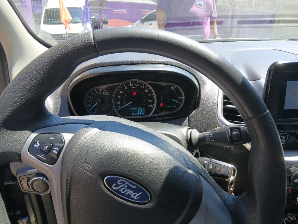 FORD KA 1.0 SE / SE PLUS TI-VCT FLEX 