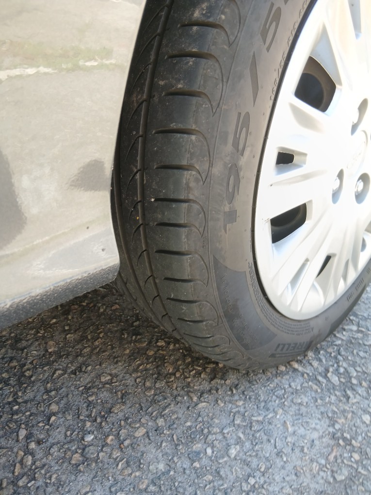 FORD KA 1.0 SE / SE PLUS TI-VCT FLEX 