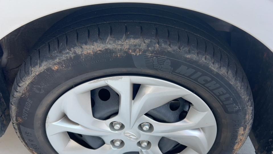 HYUNDAI HB20S 1.0 12V FLEX COMFORT MANUAL