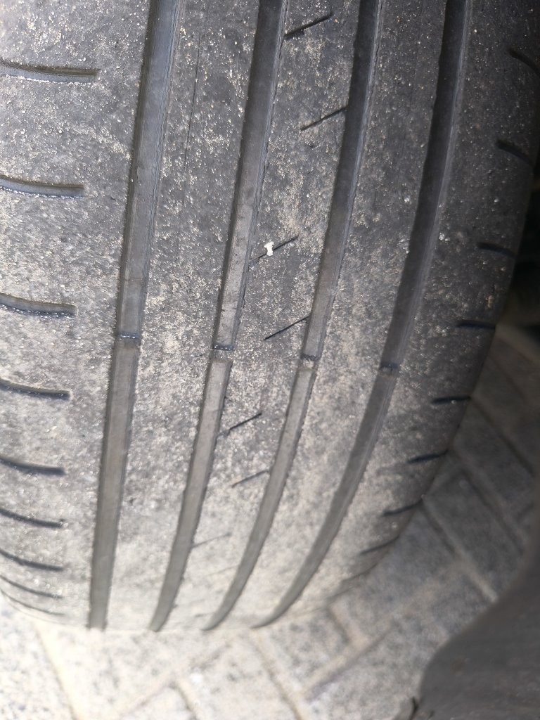 VOLKSWAGEN TAOS 1.4 250 TSI TOTAL FLEX HIGHLINE AUTOM&Aacute;TICO