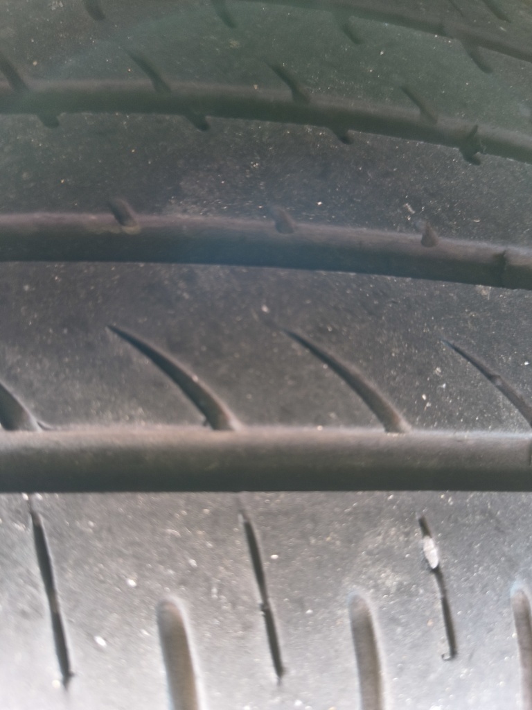 VOLKSWAGEN TAOS 1.4 250 TSI TOTAL FLEX HIGHLINE AUTOM&Aacute;TICO