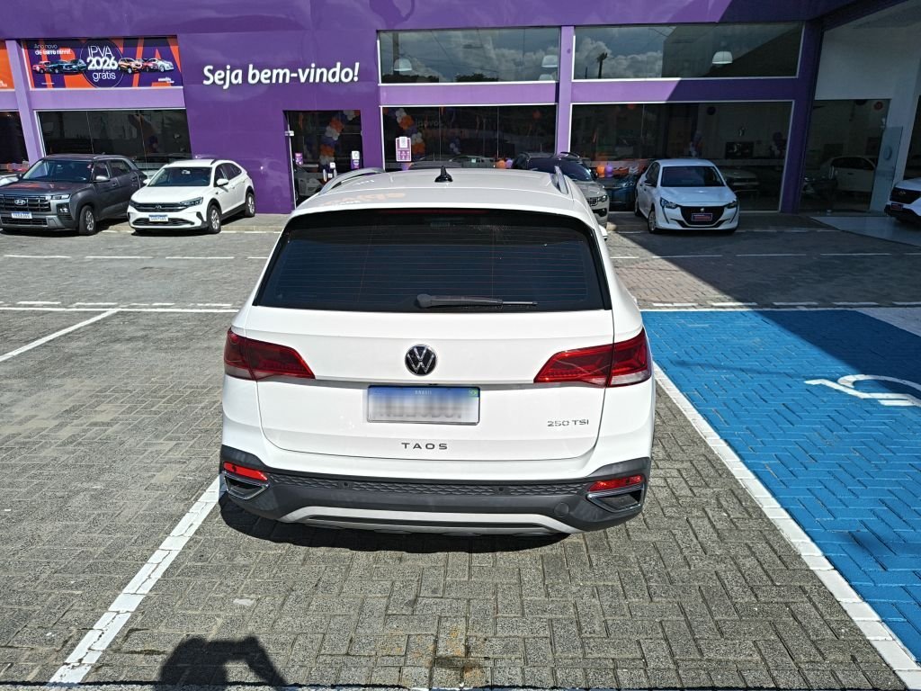 VOLKSWAGEN TAOS 1.4 250 TSI TOTAL FLEX HIGHLINE AUTOM&Aacute;TICO