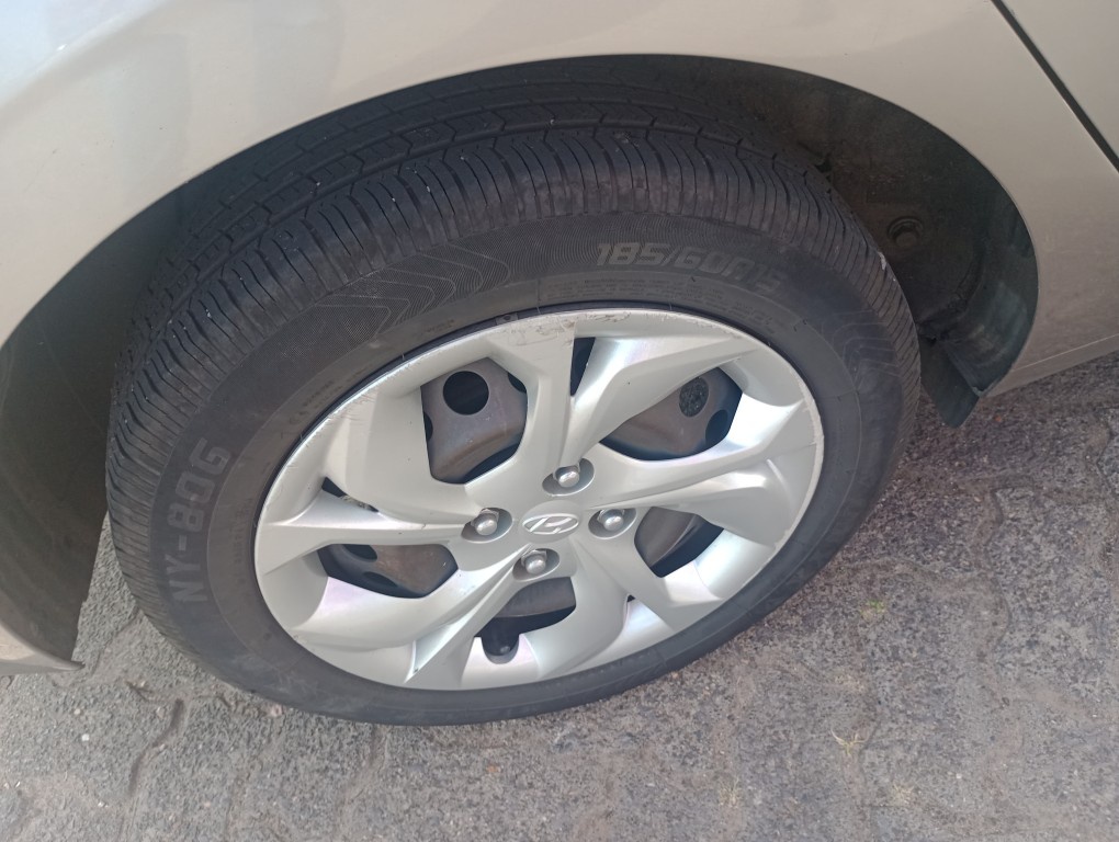 HYUNDAI HB20S 1.0 12V FLEX VISION MANUAL