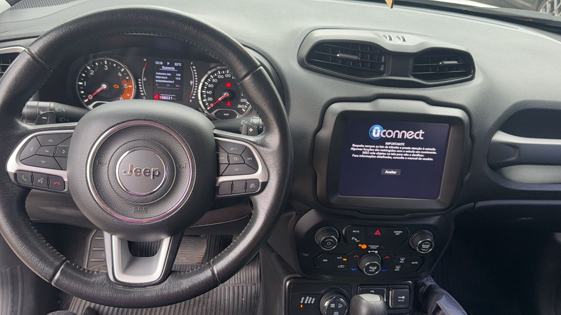 JEEP RENEGADE 2.0 16V TURBO DIESEL LONGITUDE 4P 4X4 AUTOMATICO