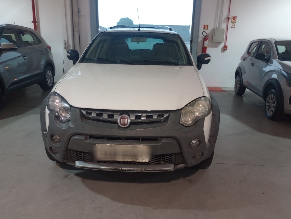 FIAT PALIO 1.8 MPI ADVENTURE WEEKEND 16V FLEX 4P AUTOMATIZADO