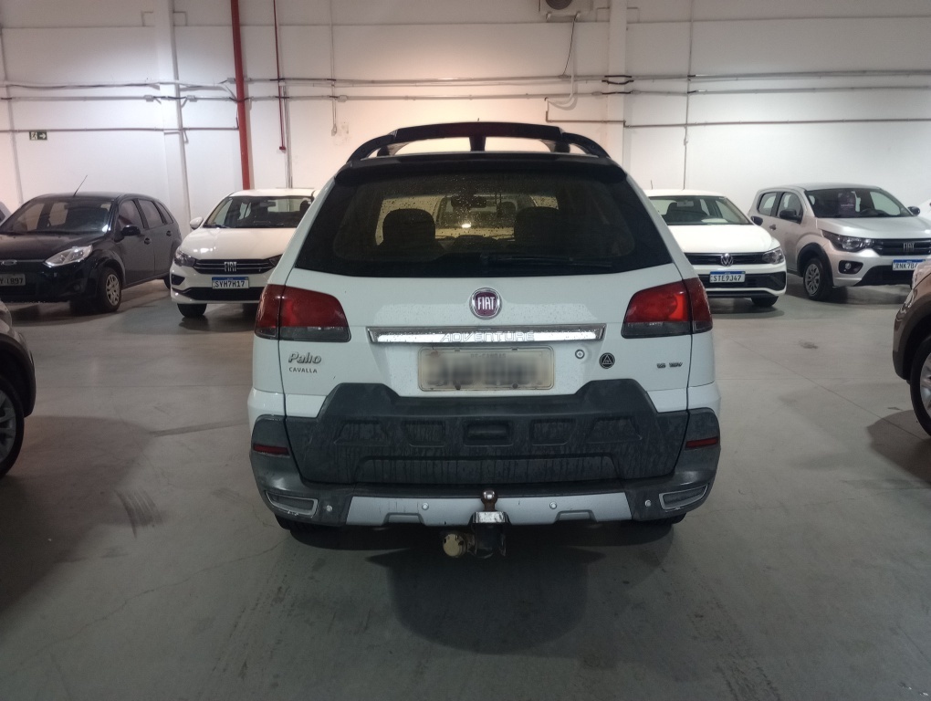 FIAT PALIO 1.8 MPI ADVENTURE WEEKEND 16V FLEX 4P AUTOMATIZADO