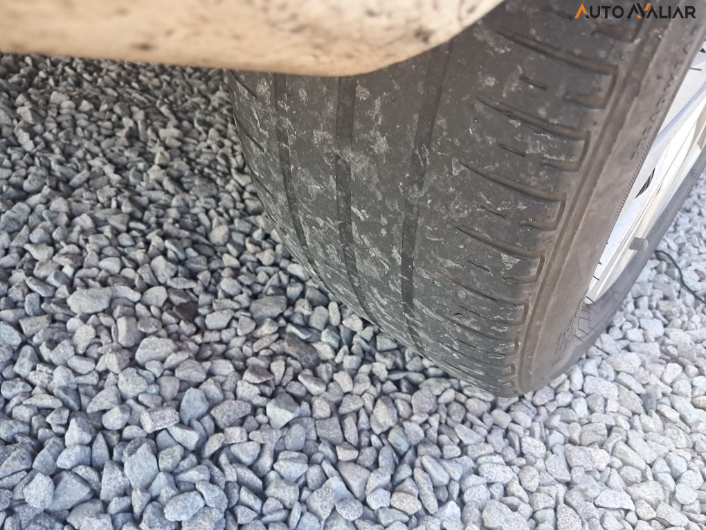 VOLKSWAGEN VOYAGE 1.0 12V MPI TOTALFLEX 4P MANUAL