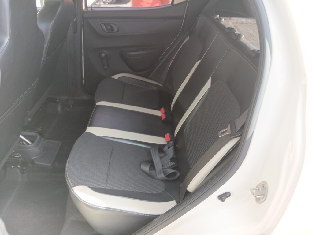 RENAULT KWID 1.0 12V SCE FLEX INTENSE MANUAL