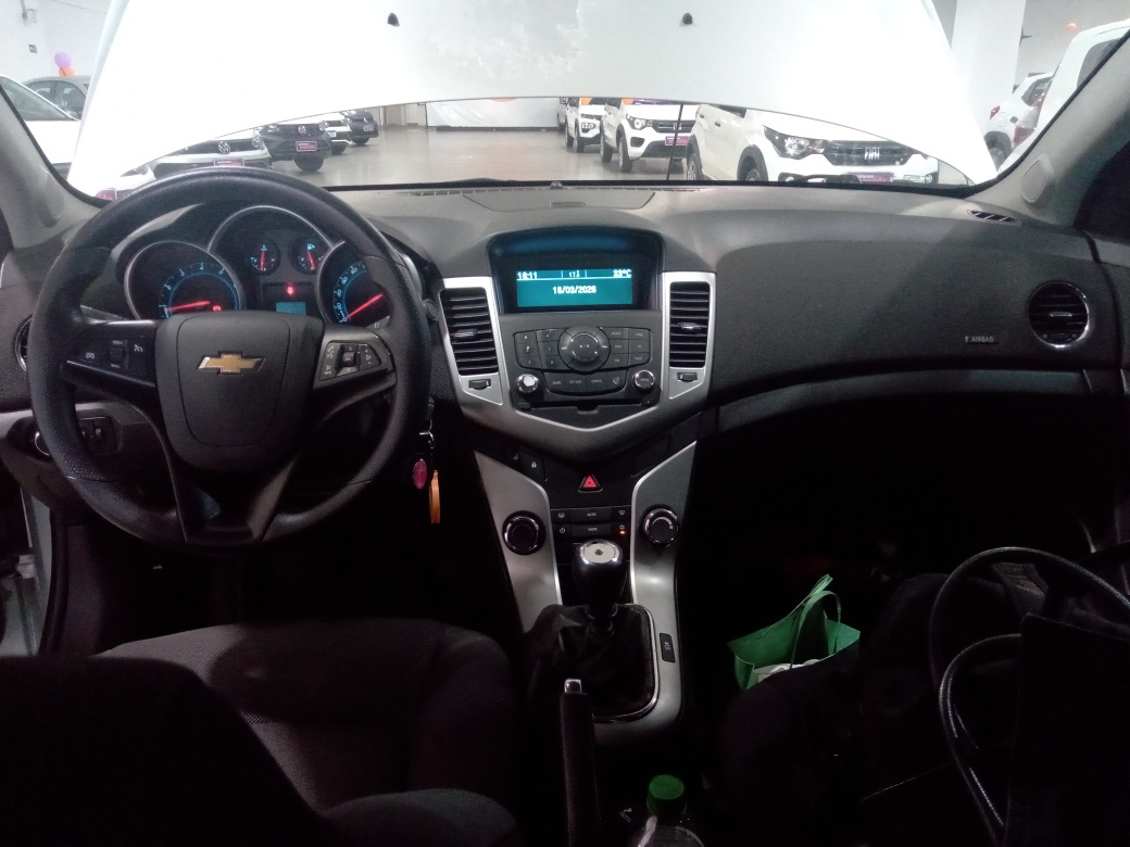 CHEVROLET CRUZE 1.8 LT 16V FLEX 4P MANUAL