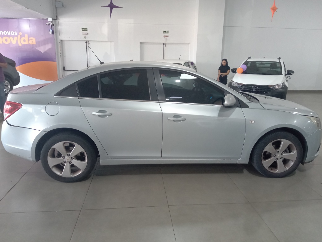 CHEVROLET CRUZE 1.8 LT 16V FLEX 4P MANUAL