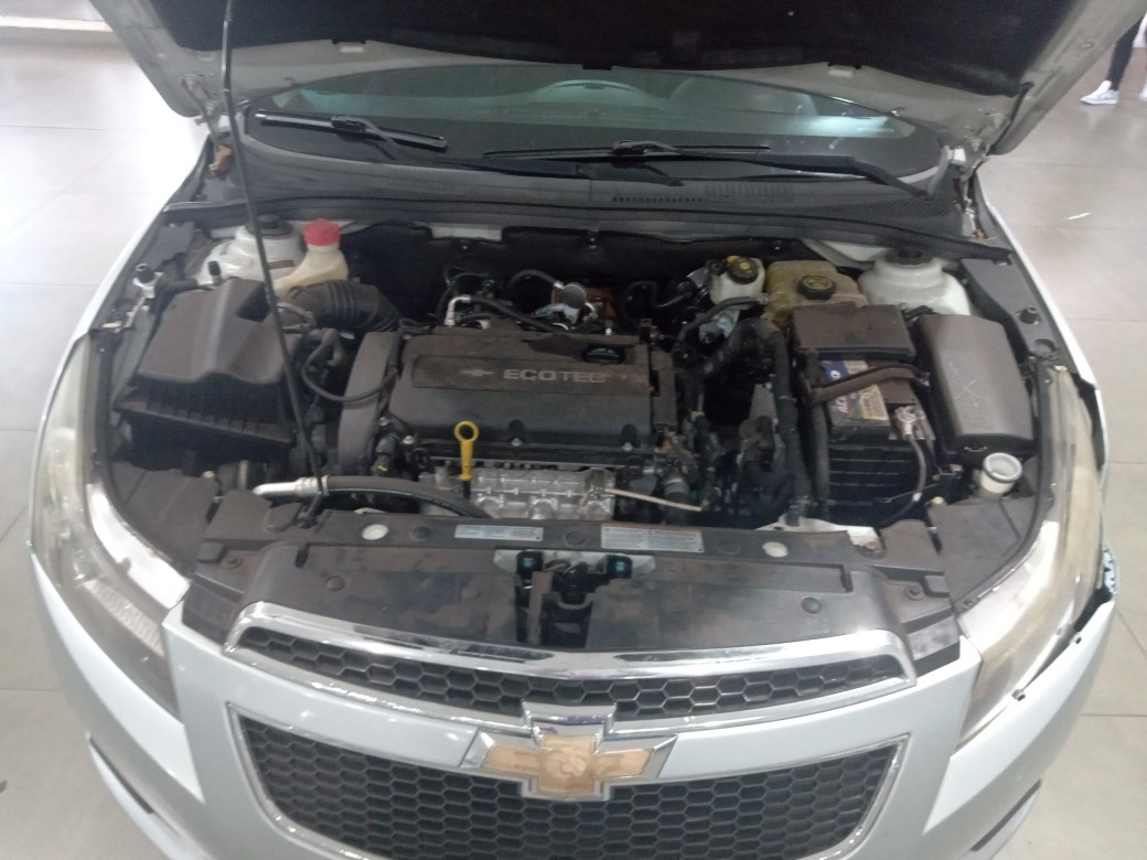 CHEVROLET CRUZE 1.8 LT 16V FLEX 4P MANUAL