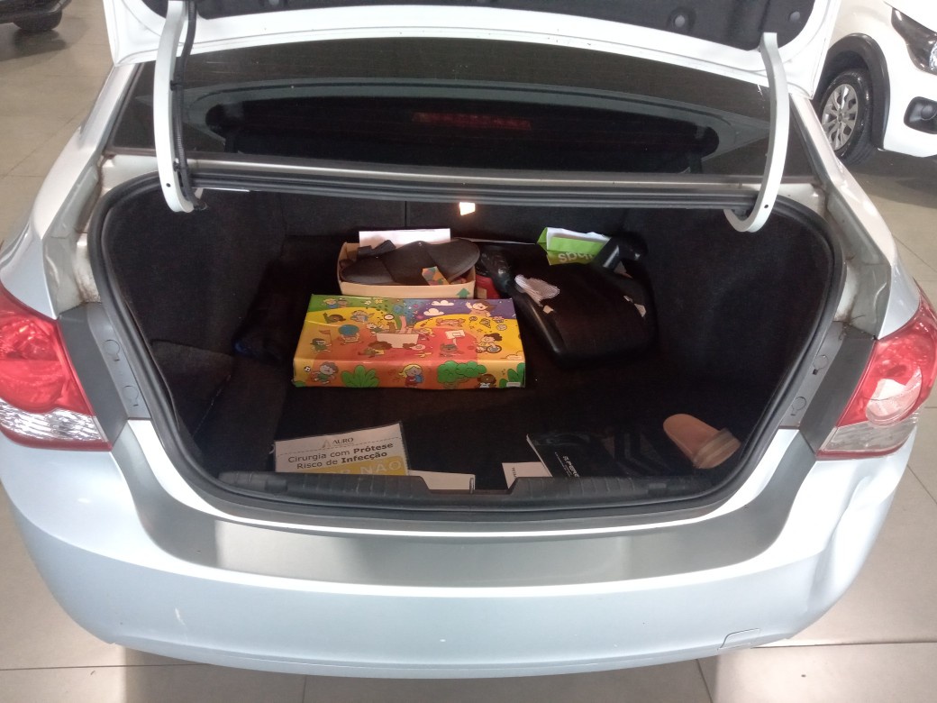 CHEVROLET CRUZE 1.8 LT 16V FLEX 4P MANUAL