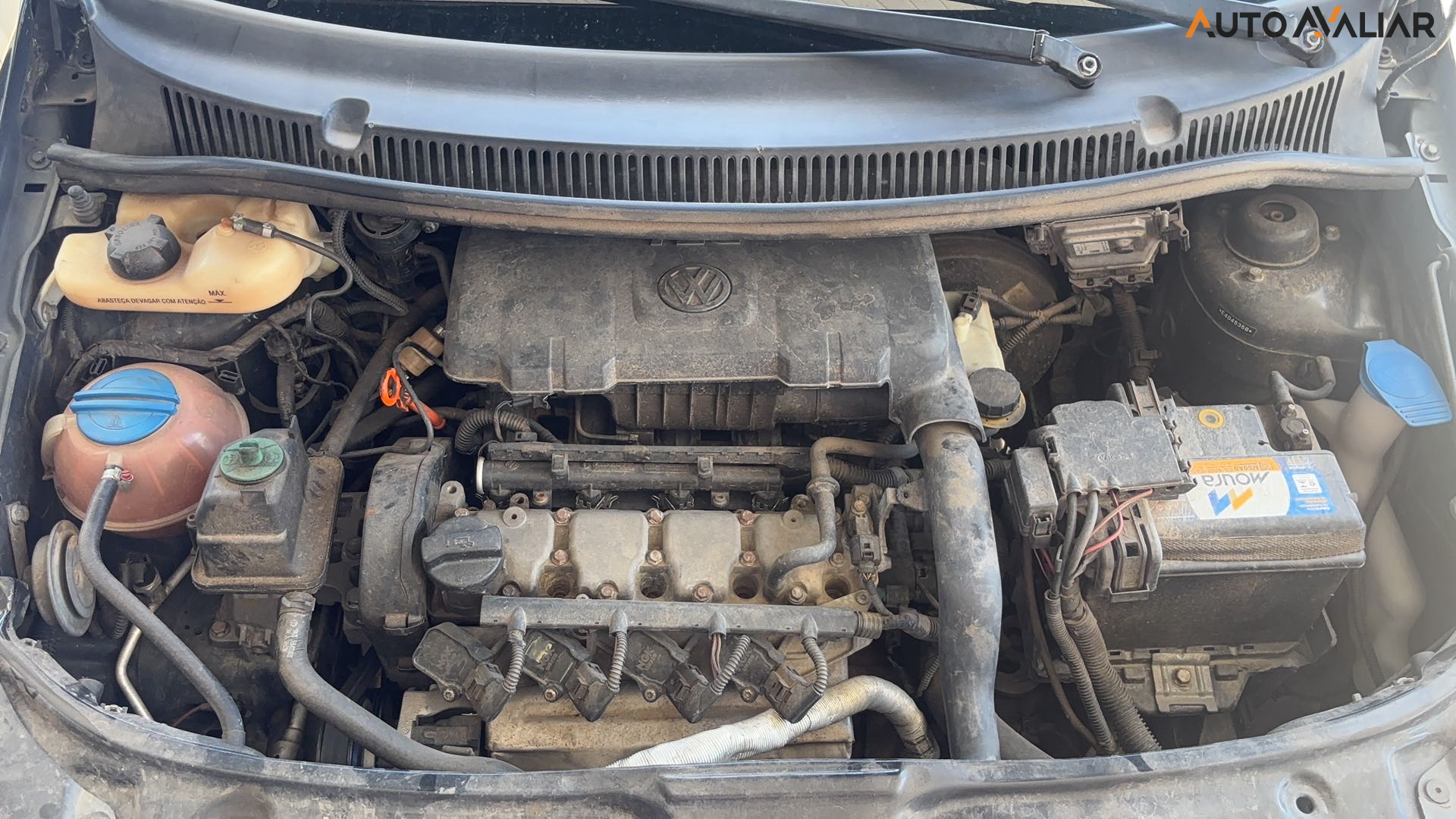 VOLKSWAGEN FOX 1.0 MI BLUEMOTION 8V FLEX 4P MANUAL