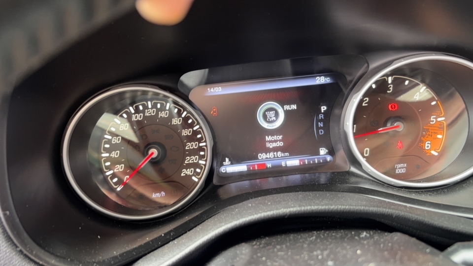 FIAT TORO 2.0 16V TURBO DIESEL ULTRA 4WT A9