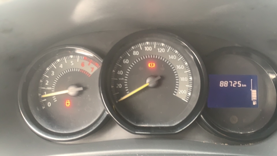 RENAULT SANDERO 1.0 EXPRESSION 16V FLEX 4P MANUAL