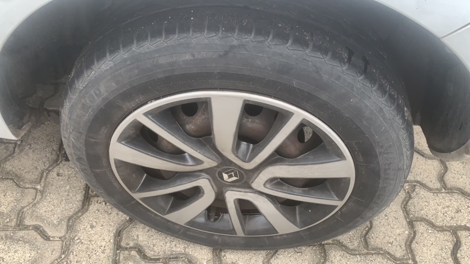 RENAULT SANDERO 1.0 EXPRESSION 16V FLEX 4P MANUAL