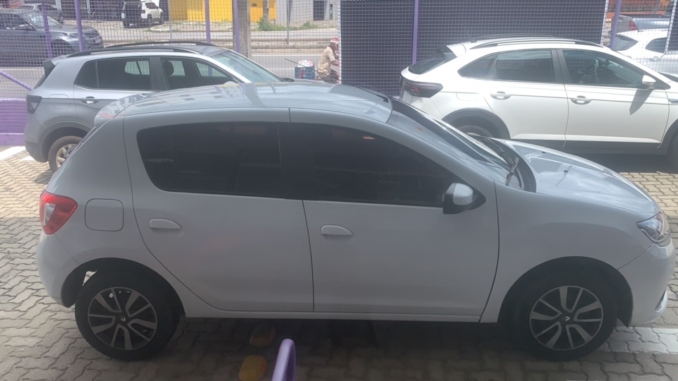 RENAULT SANDERO 1.0 EXPRESSION 16V FLEX 4P MANUAL