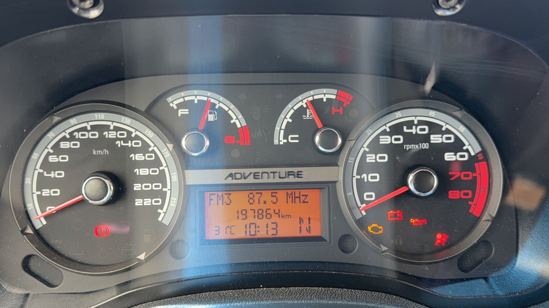 FIAT IDEA 1.8 MPI ADVENTURE 8V FLEX 4P AUTOMATIZADO