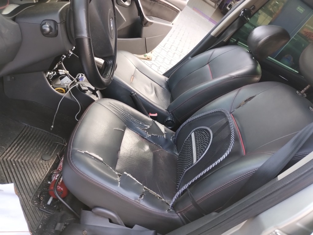 RENAULT SANDERO 1.6 STEPWAY 16V FLEX 4P AUTOMATICO