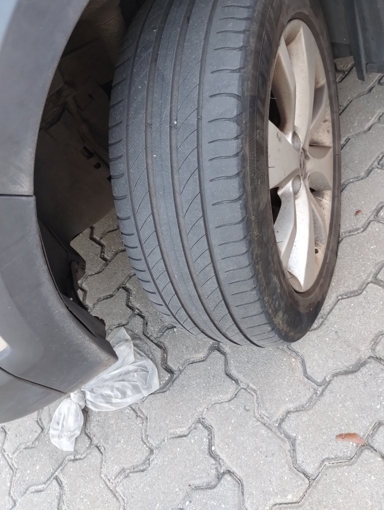 RENAULT SANDERO 1.6 STEPWAY 16V FLEX 4P AUTOMATICO