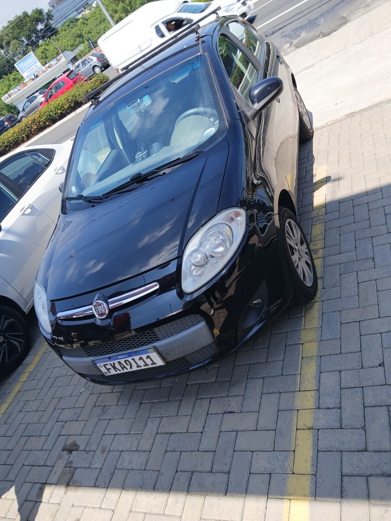 FIAT PALIO 1.6 MPI ESSENCE 16V FLEX 4P MANUAL