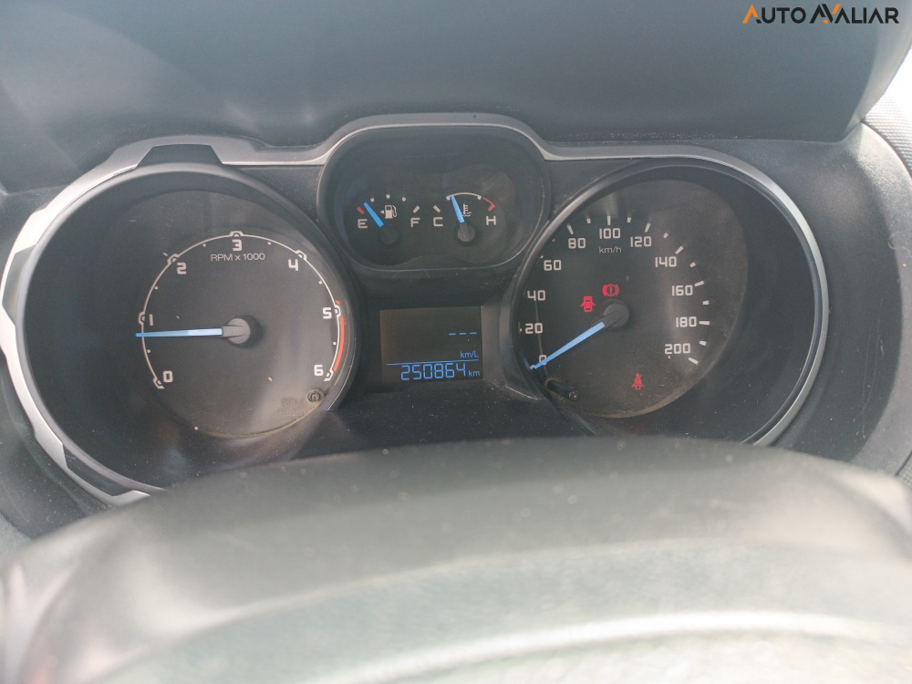 FORD RANGER 3.2 XLS 4X4 CS 20V DIESEL 2P MANUAL