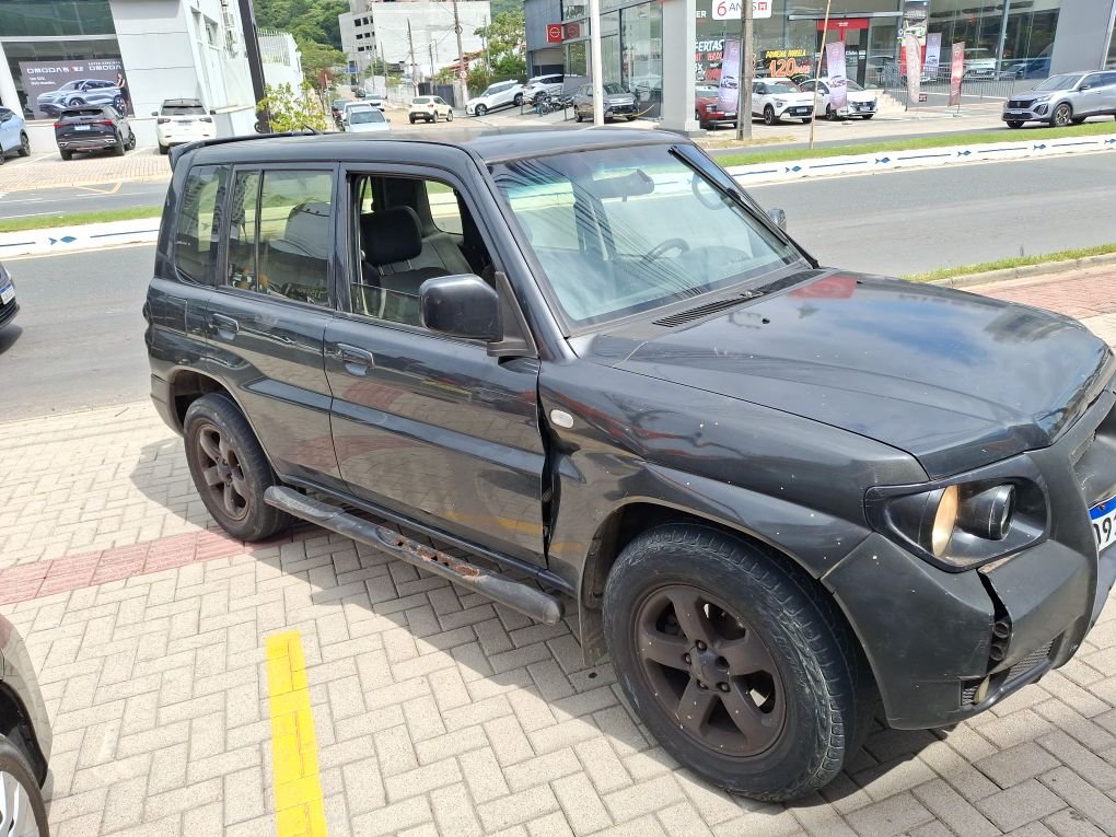 MITSUBISHI PAJERO TR4 2.0 4X4 16V 140CV FLEX 4P AUTOMATICO